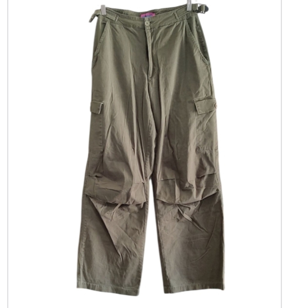 Edickted Low Rise Green Cargo Parachute Pants Size XS